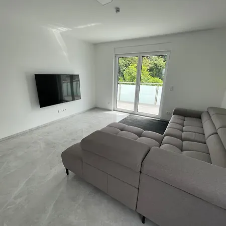 Heilbronn Ferienwohnung Mit Ausblick Exterior photo